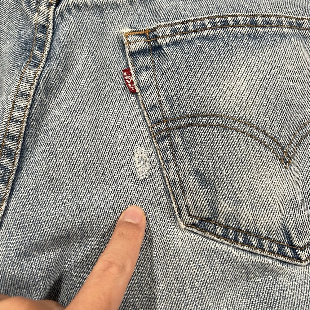 Vintage Levis 560 Jeans Mens 36x36 Blue Loose Tapered 90s Light Wash Y2K - Picture 7 of 14